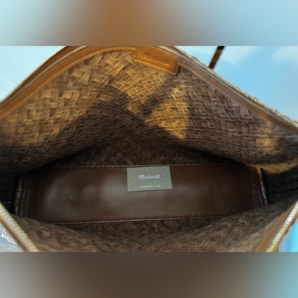Madewell signature Woven Leather Shoulder Bag in Brown leather - Picture 10 of 10